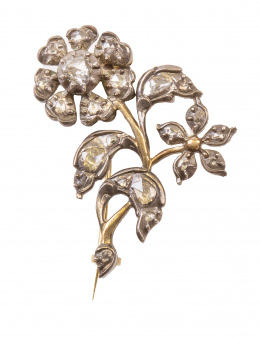 3.  Broche flor de diamantes talla rosa S. XIX