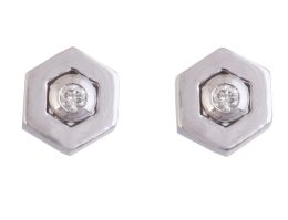 241.  Pendientes con brillante en chatón central en marco hexagonal de oro blanco 