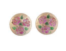 217.  Pendientes circulares con flores de esmalte rosa y verde