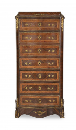 546.  Romain Magniant.Bureau abattant Napoleón III de madera de palo de rosa y palo de violeta, con bronces aplicados. Con marca de ebanista.Francia, ff. del S. XIX.