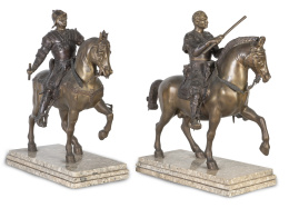 1175.  Dos esculturas ecuestres de emperadores romanos.En bronce dorado y peanas de mármol.Grand Tour, Italia, S. XIX.