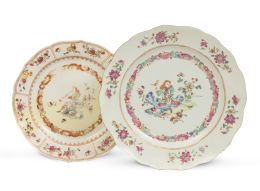 1021.  Lote de dos platos de porcelana esmaltada para el mercado holandés.China, para la exportación h. 1735.