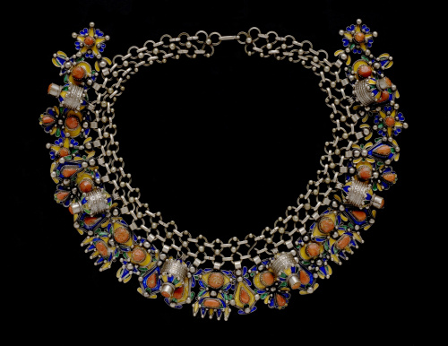 Collar “Azrar”