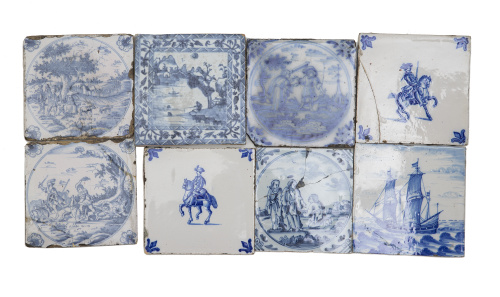 Lote de ocho azulejos de cerámica esmaltada en azul y blanc