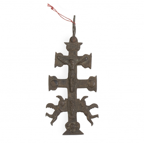 Cruz de Caravaca de bronce.S. XVIII.