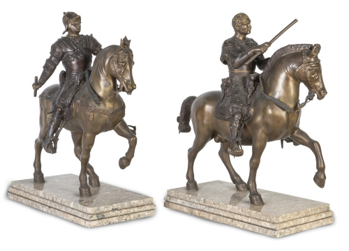 Dos esculturas ecuestres de emperadores romanos.En bronce