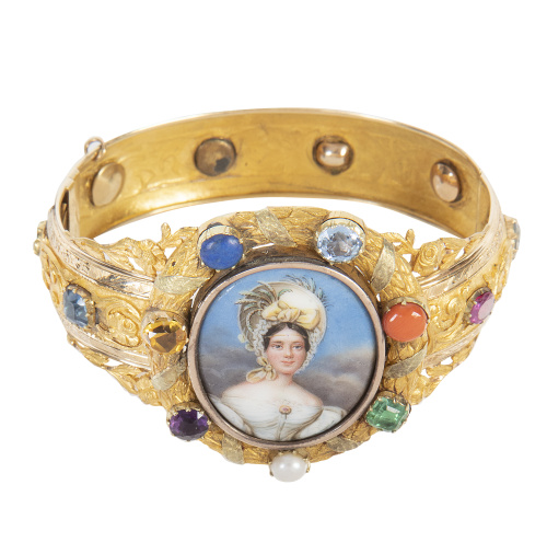 Brazalete ancho con esmalte de dama firmada en 1836, con ma