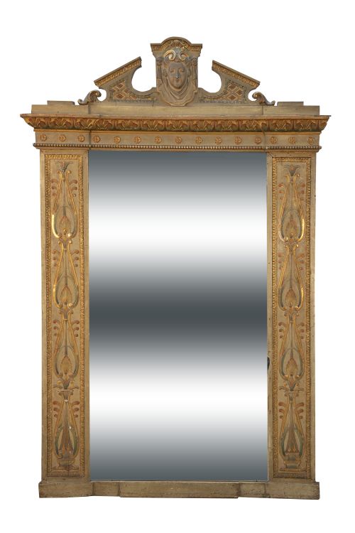 Espejo de madera tallada, policromada y dorada, decorada po