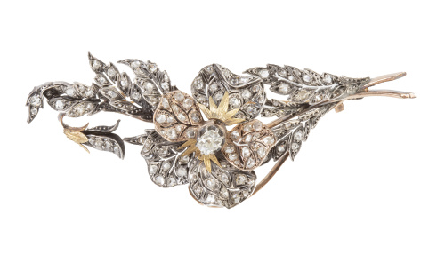 Broche flor isabelino S.XIX de diamantes, con brillante cen