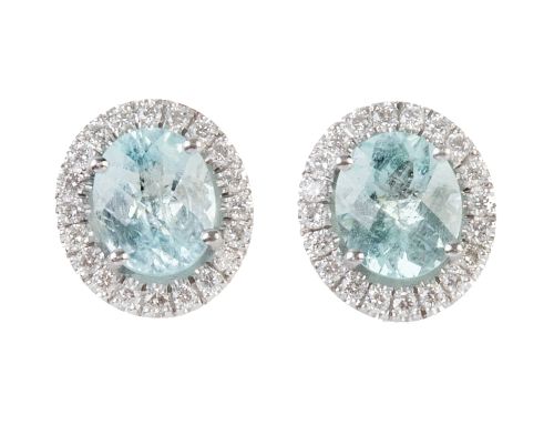 Pendientes de turmalina paraiba oval orlada de brillantes