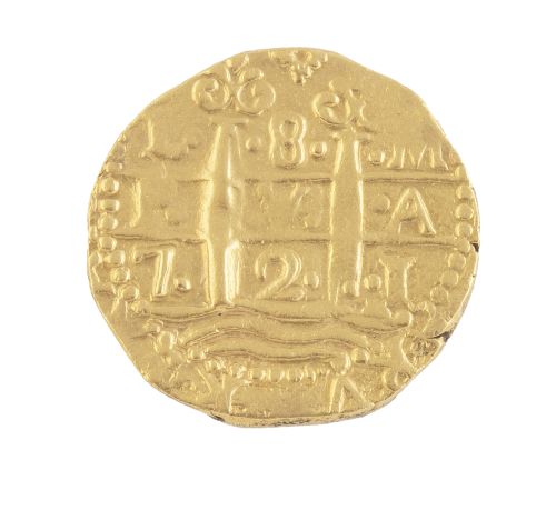 Moneda macuquina de 8 escudos. Felipe V en oro 