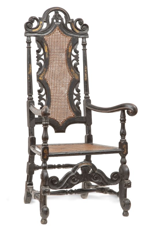 Silla de brazos William & Mary de madera lacada en negro co