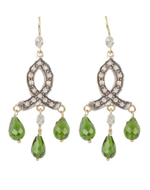 Pendientes largos con perillas facetadas de peridotos colga